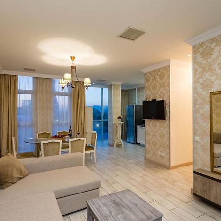 Apartment In The City Of تبليسي المظهر الخارجي الصورة