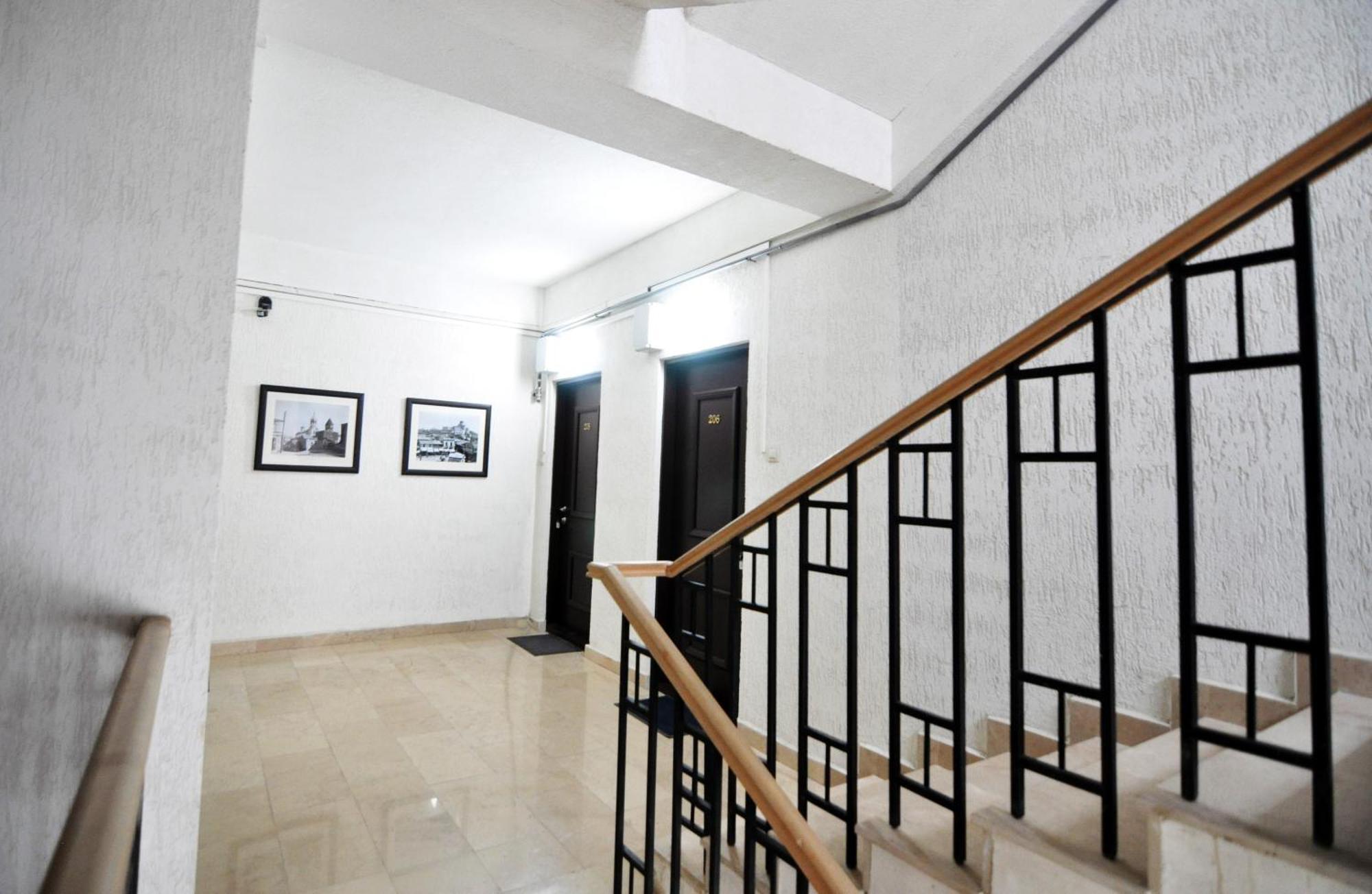 Apartment In The City Of تبليسي المظهر الخارجي الصورة