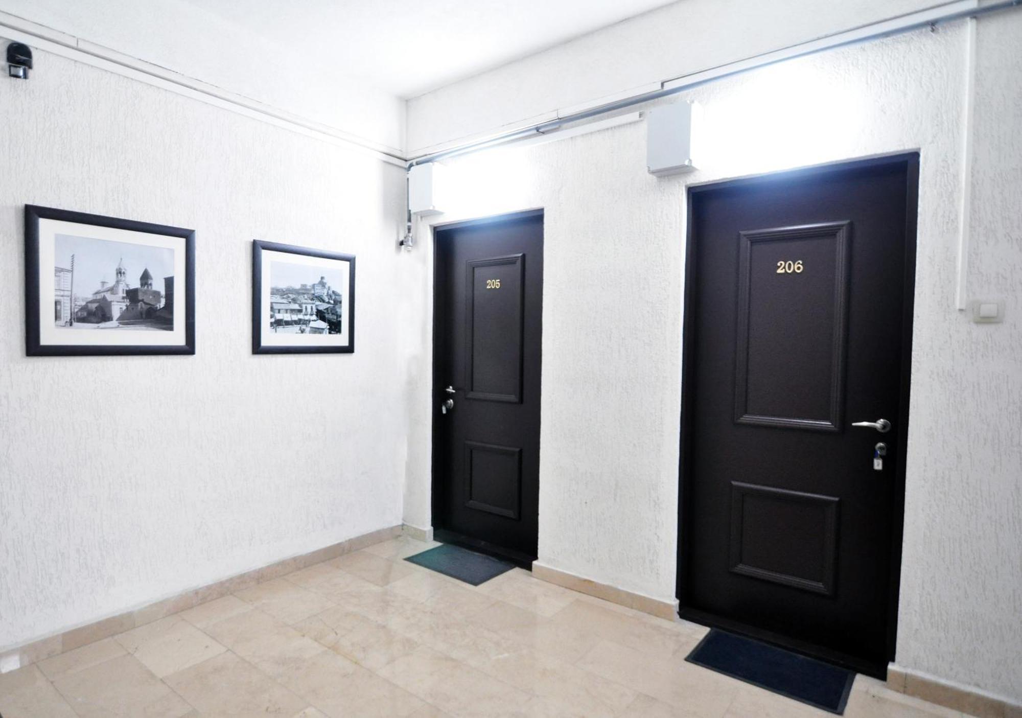 Apartment In The City Of تبليسي المظهر الخارجي الصورة